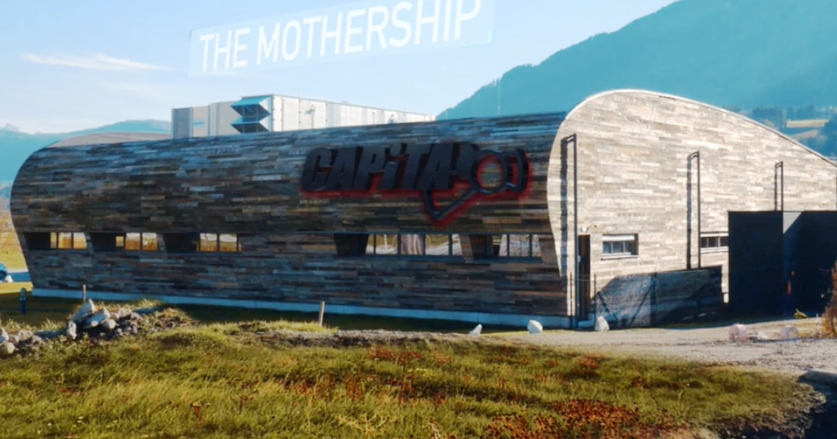 CAPiTA THE MOTHERSHIP スノーボード　130cm CAPiTA THE MOTHERSHIP スノーボード 130cm CAPiTA THE