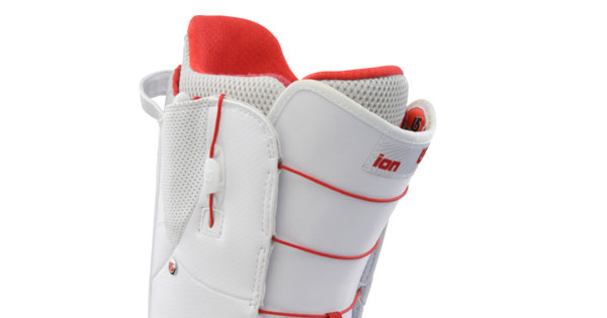burton-ion-boot-2011.jpg