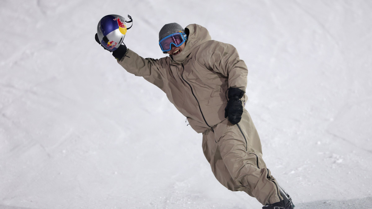 Hiroto Ogiwara Wins X Games Big Air Yet Again - Snowboarder
