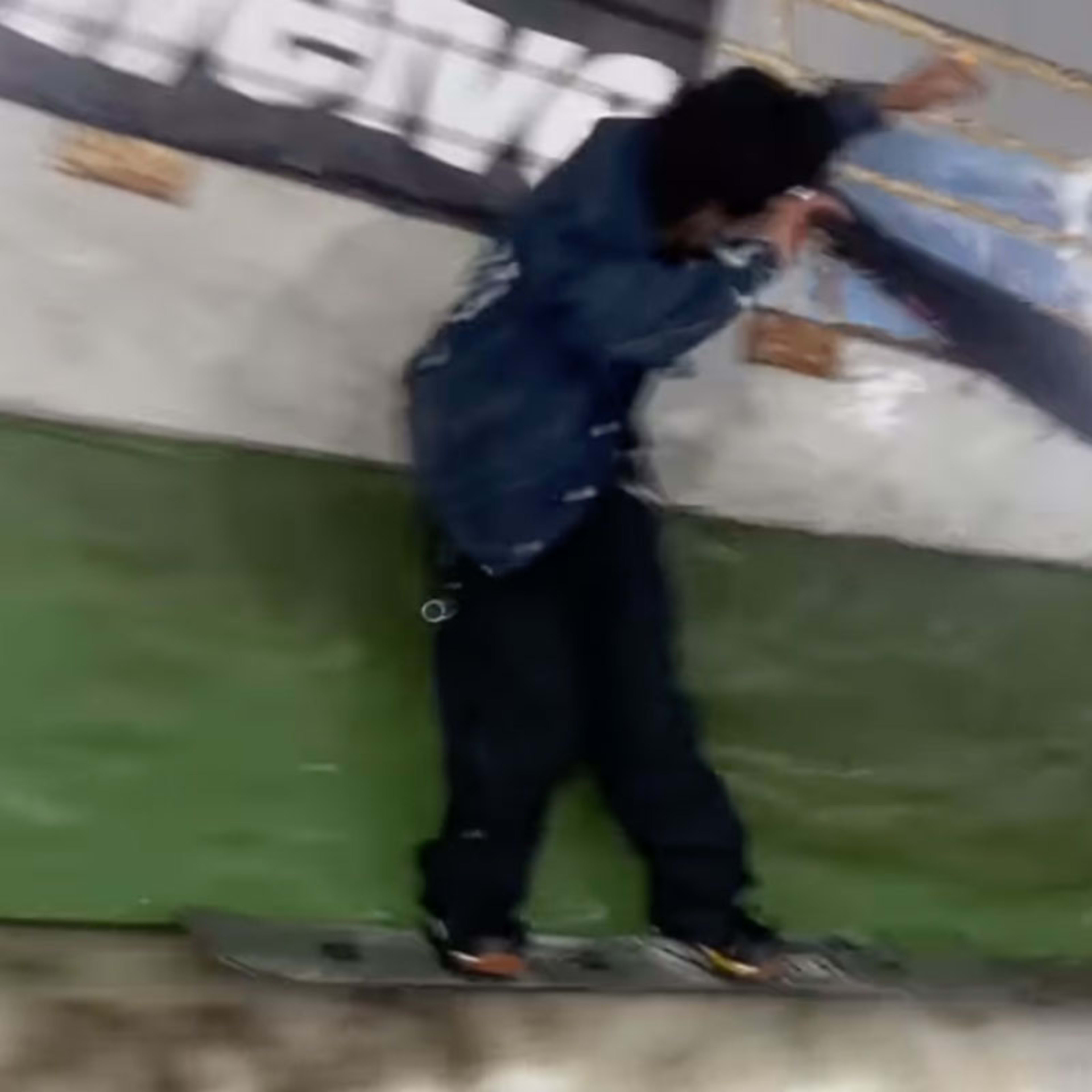 スノーボード RYO Check Out The Unconventional Snowboarding Artistry of Ryo Aizawa