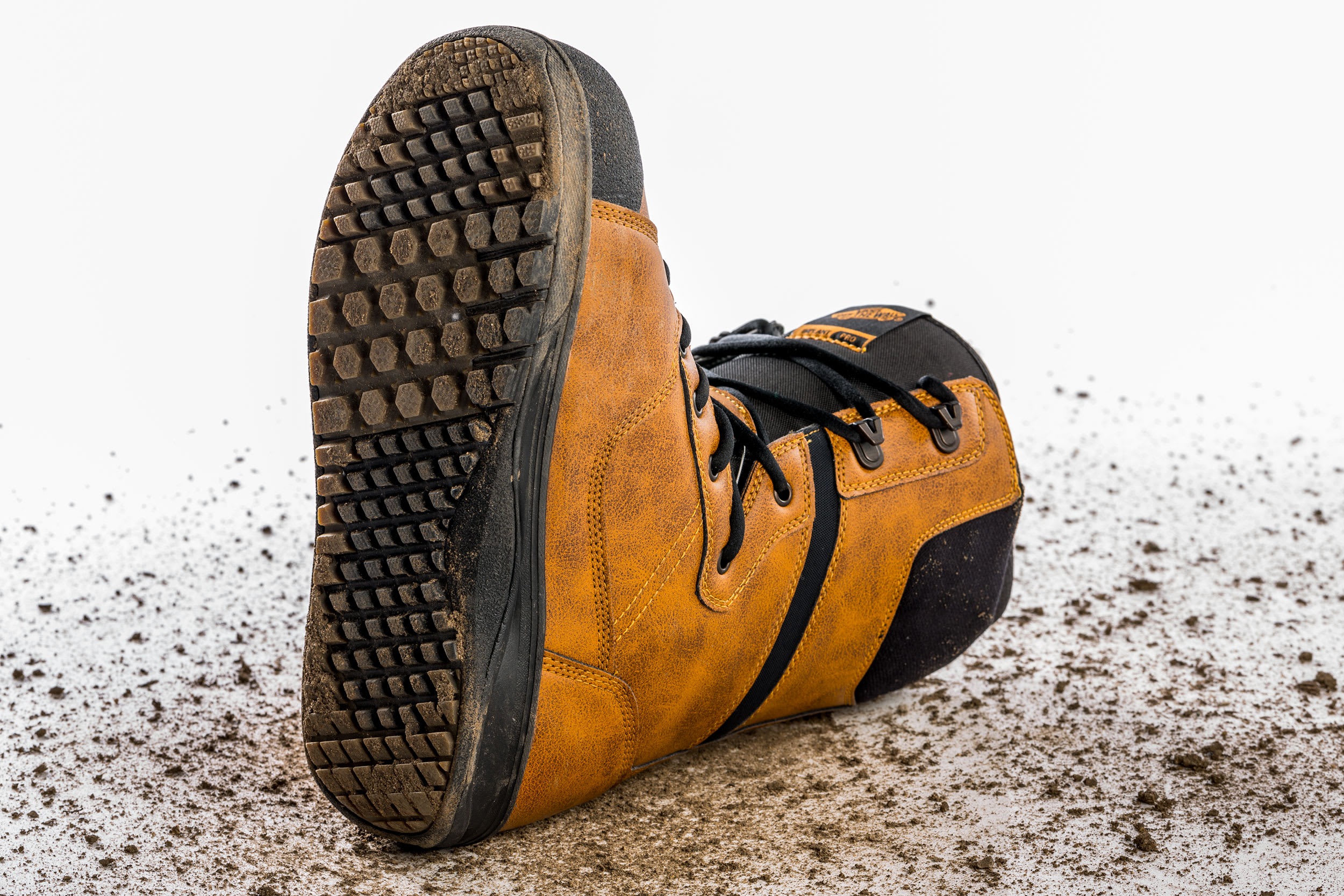 Vans Implant Pro Review: Best Snowboard Boots of 2019 - TransWorld