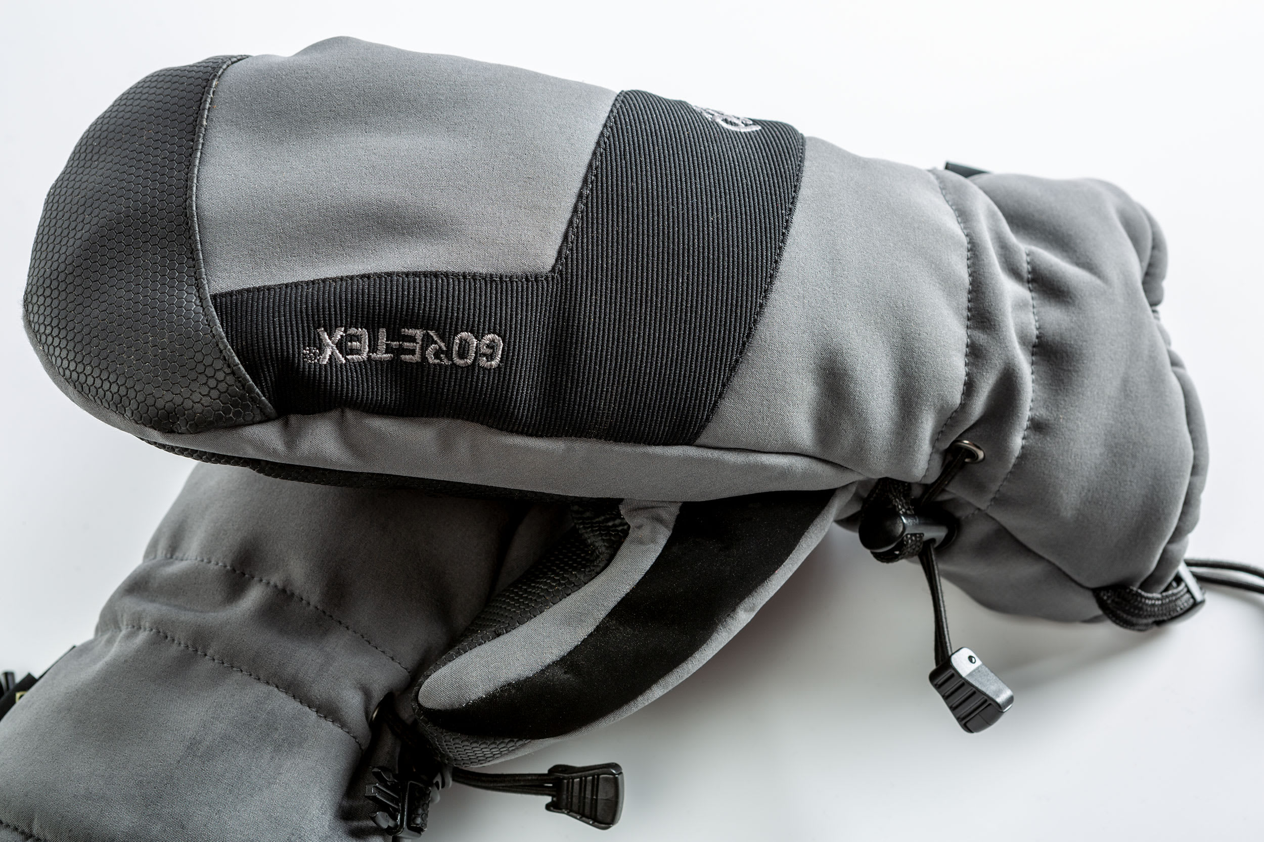 686 Linear Review: Best Snowboard Gloves of 2019 - TransWorld