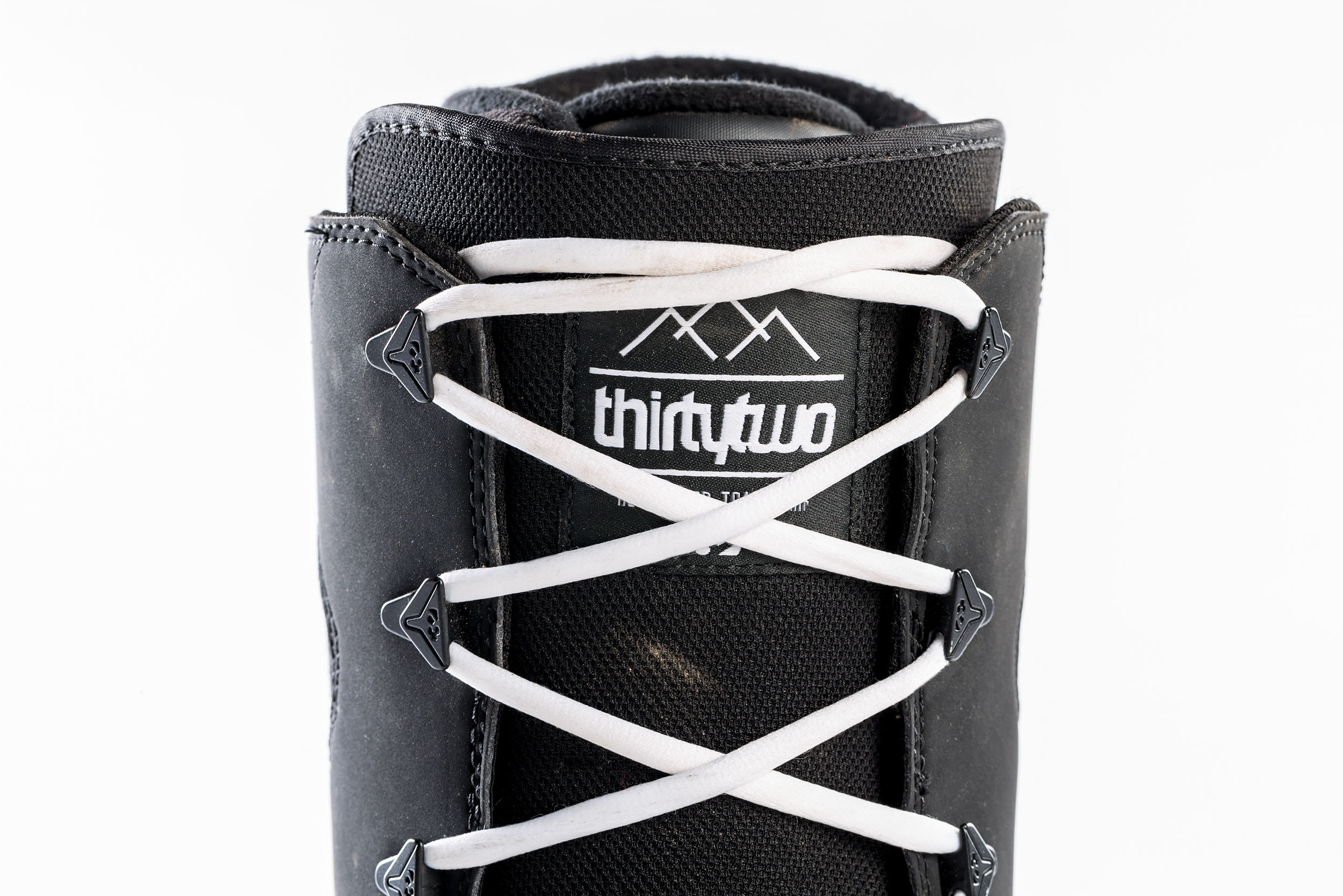 ThirtyTwo Zephyr Review: Best Snowboard Boots of 2019 - TransWorld