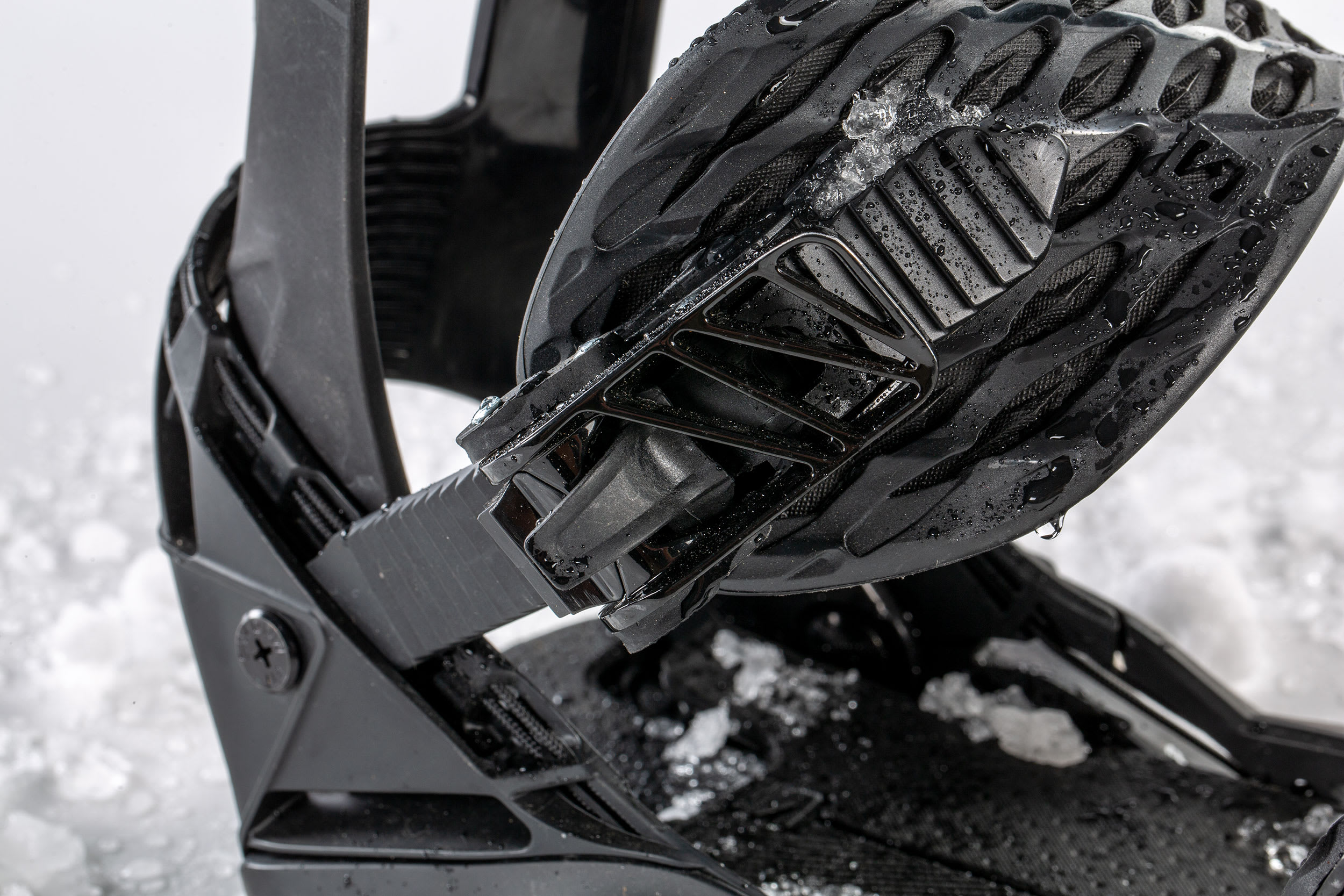 Salomon Hologram Review: Best Snowboard Bindings of 2019