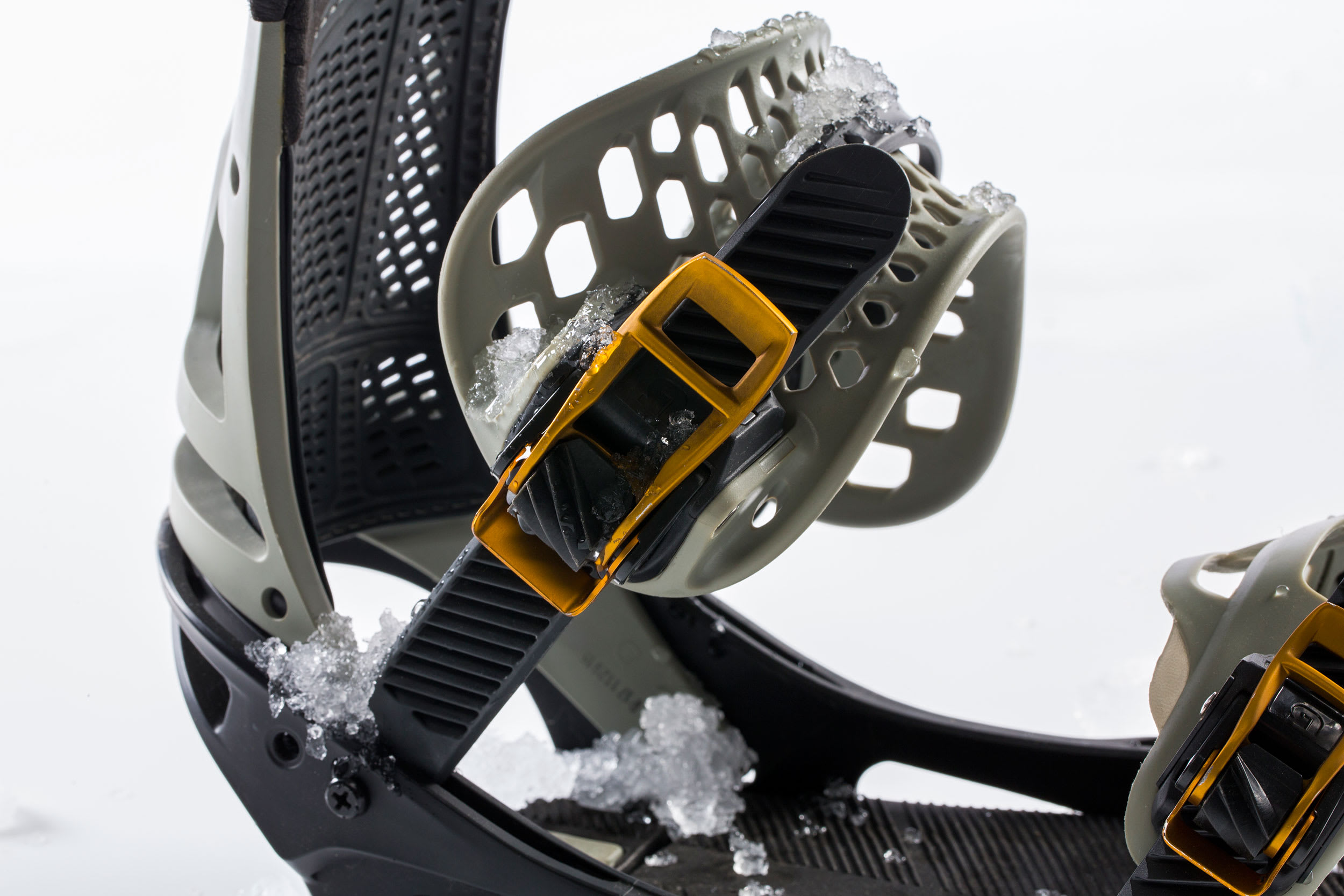 Burton Malavita Review: Best Snowboard Bindings of 2019