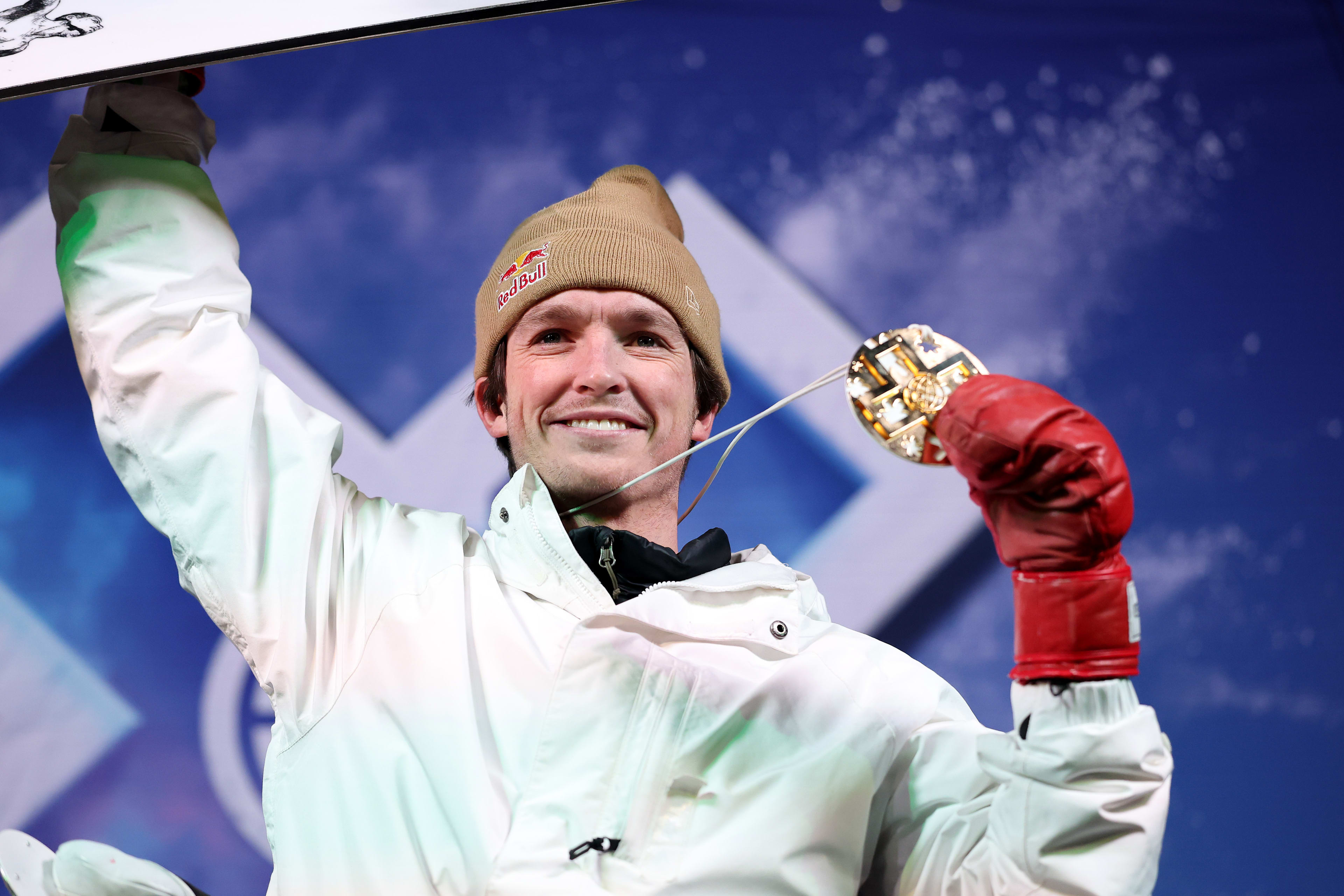 Scotty James Wins Superpipe Gold at First Night of X Games Aspen