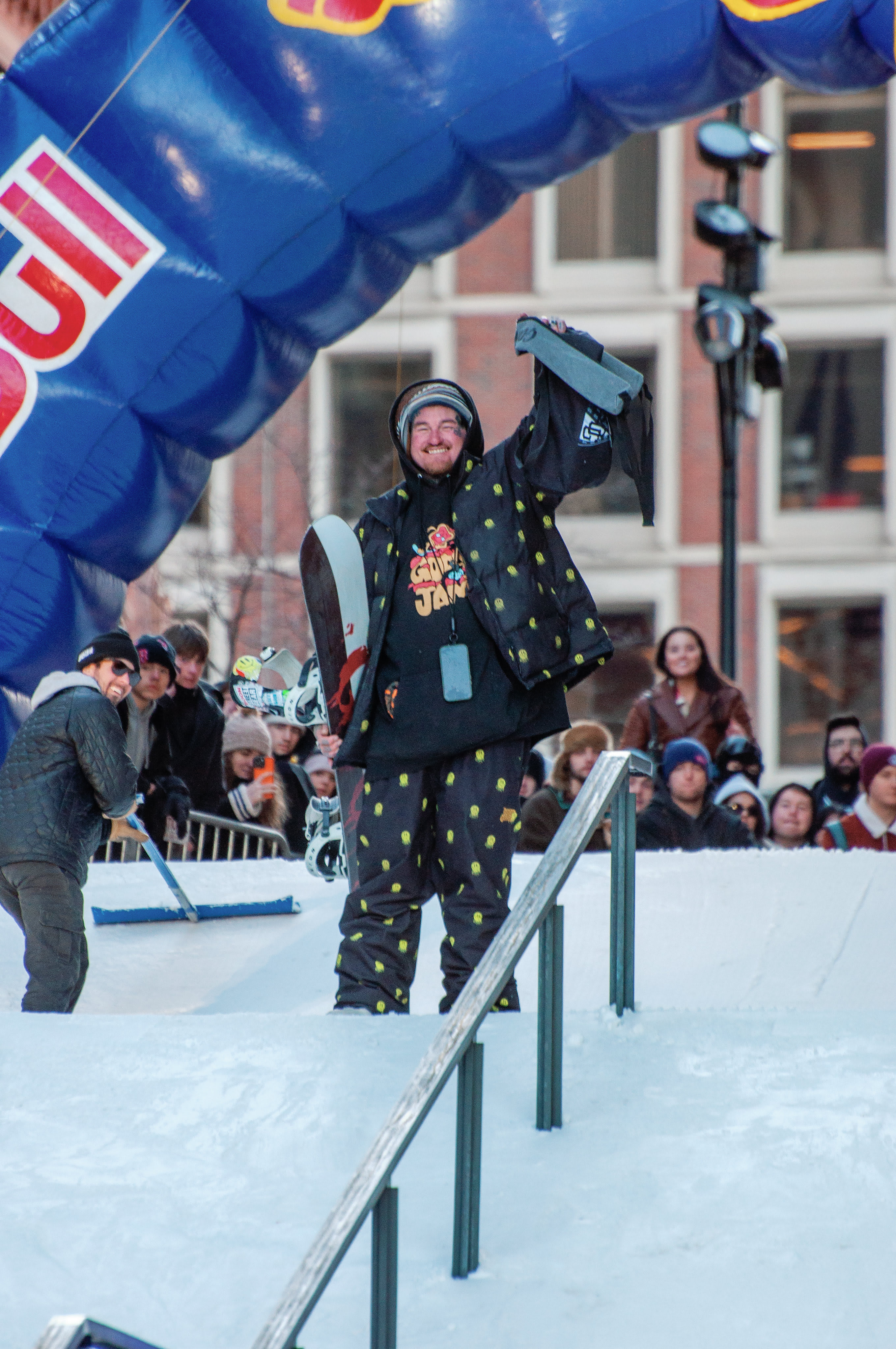 Lucas Magoon Wasn't Phased by 20,000 Fans at Heavy Metal - Snowboarder
